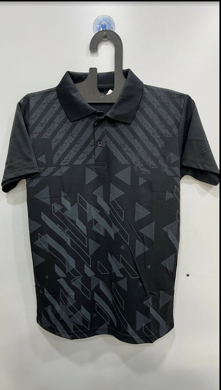 Mens Half Sleeves T-shirt - mahezon