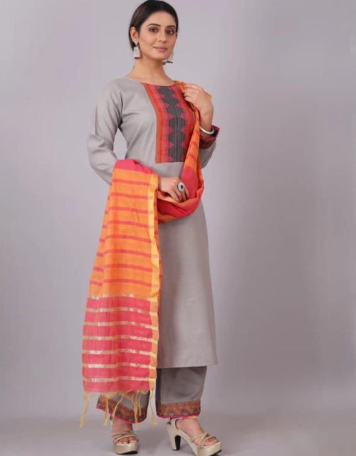 Load image into Gallery viewer, Ethnic Cotton Traditional Indian Straight Women&#39;s Kurti Pant with Dupatta
