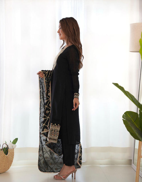 Load image into Gallery viewer, Ethnic Traditional Indian Black Women&#39;s Kurta Pant with Dupatta Suit
