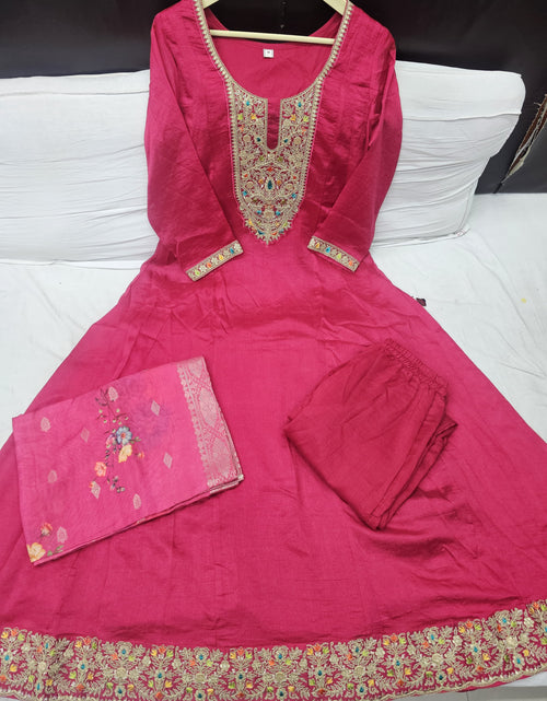 Load image into Gallery viewer, Ethnic Anarkali Women&#39;s Gown mahezon
