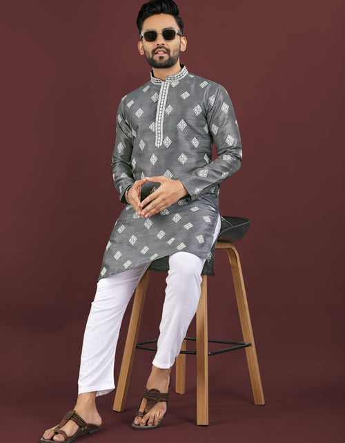 Load image into Gallery viewer, Men’s Sequence Embroidery Kurta Pajama mahezon
