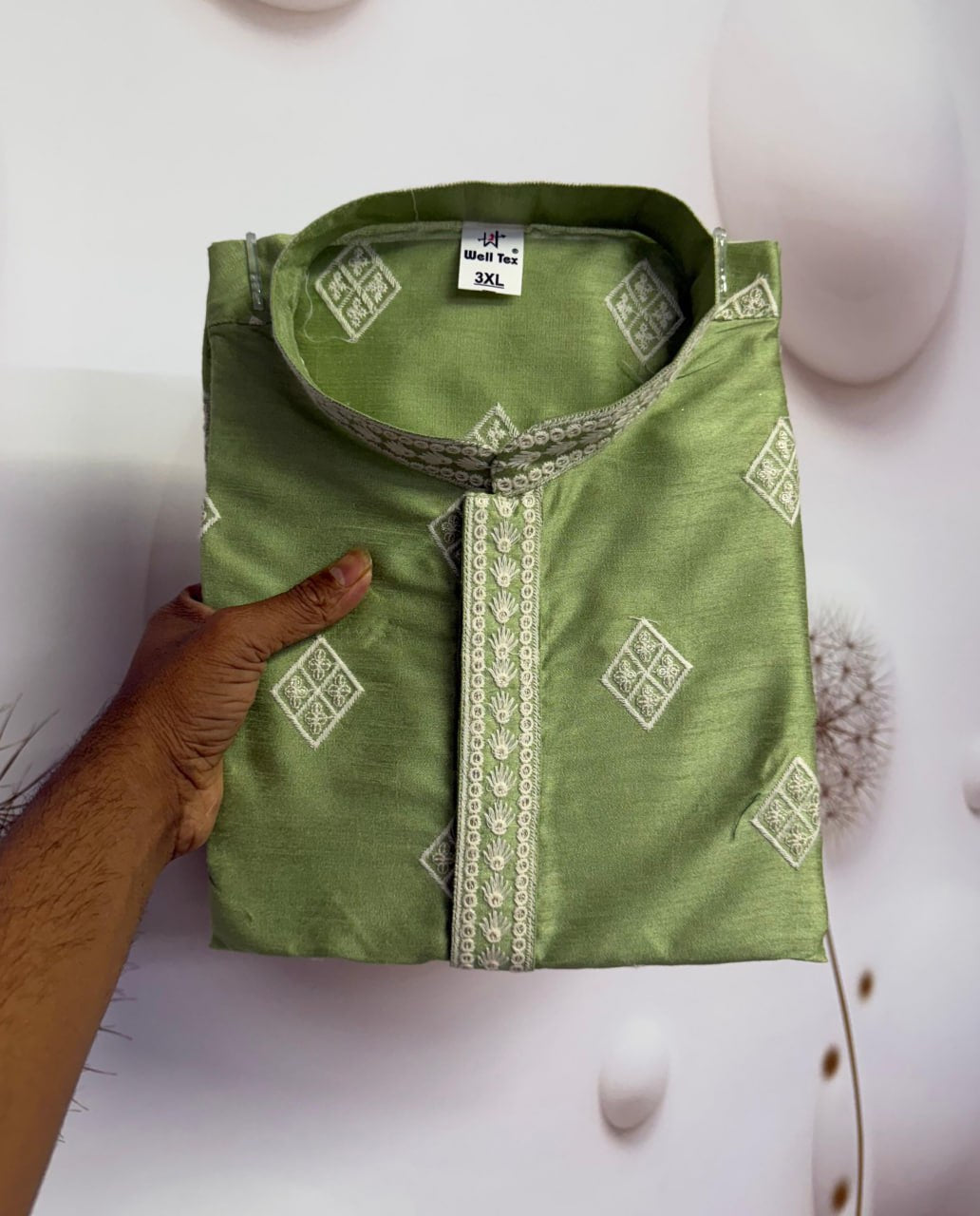 Men’s Sequence Embroidery Kurta Pajama mahezon
