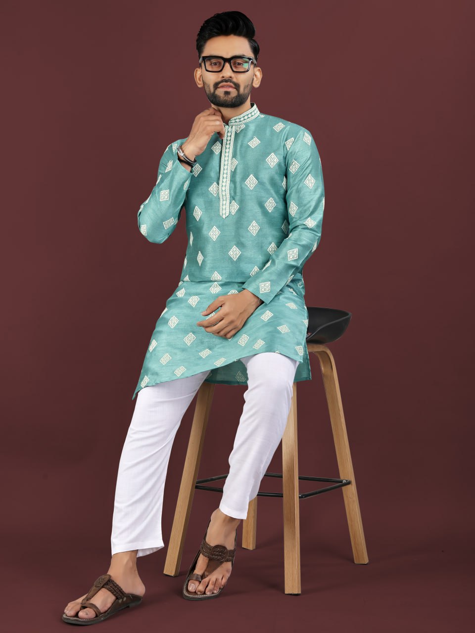 Men’s Sequence Embroidery Kurta Pajama mahezon