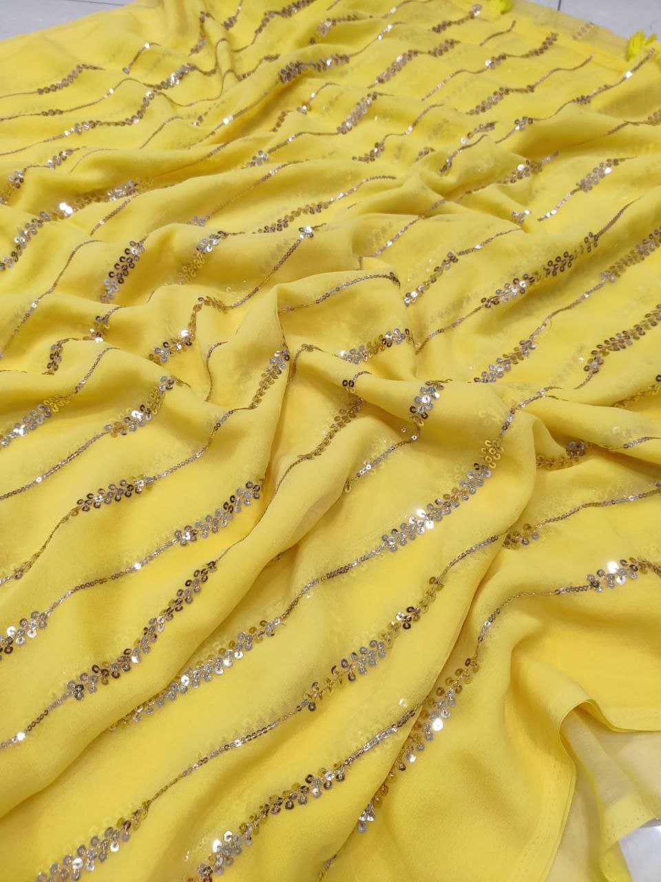 Festive Yellow Party wear Women’s Saree mahezon