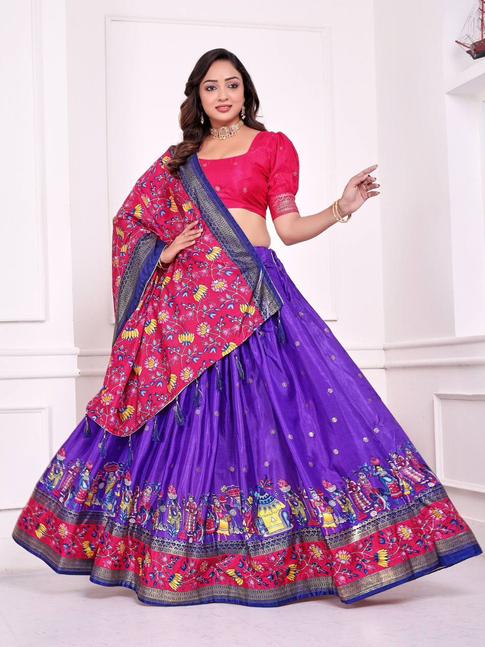 Couple Wear Same Matching Men Kurta Pajama Women Lehenga Choli Dupatta mahezon