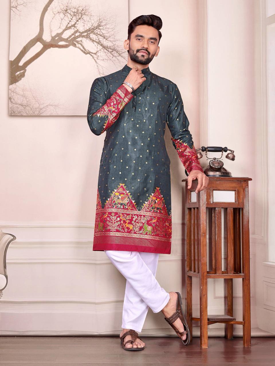 Traditional Indian Couple Wear Same Matching Men Kurta Pajama Women Lehenga Choli Dupatta mahezon