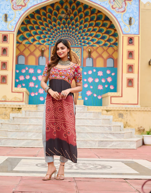 Load image into Gallery viewer, Navratri Garba Women Kurti mahezon
