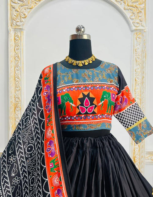 Load image into Gallery viewer, Traditional Navratri Garba Black Women Lehenga Choli Dupatta mahezon
