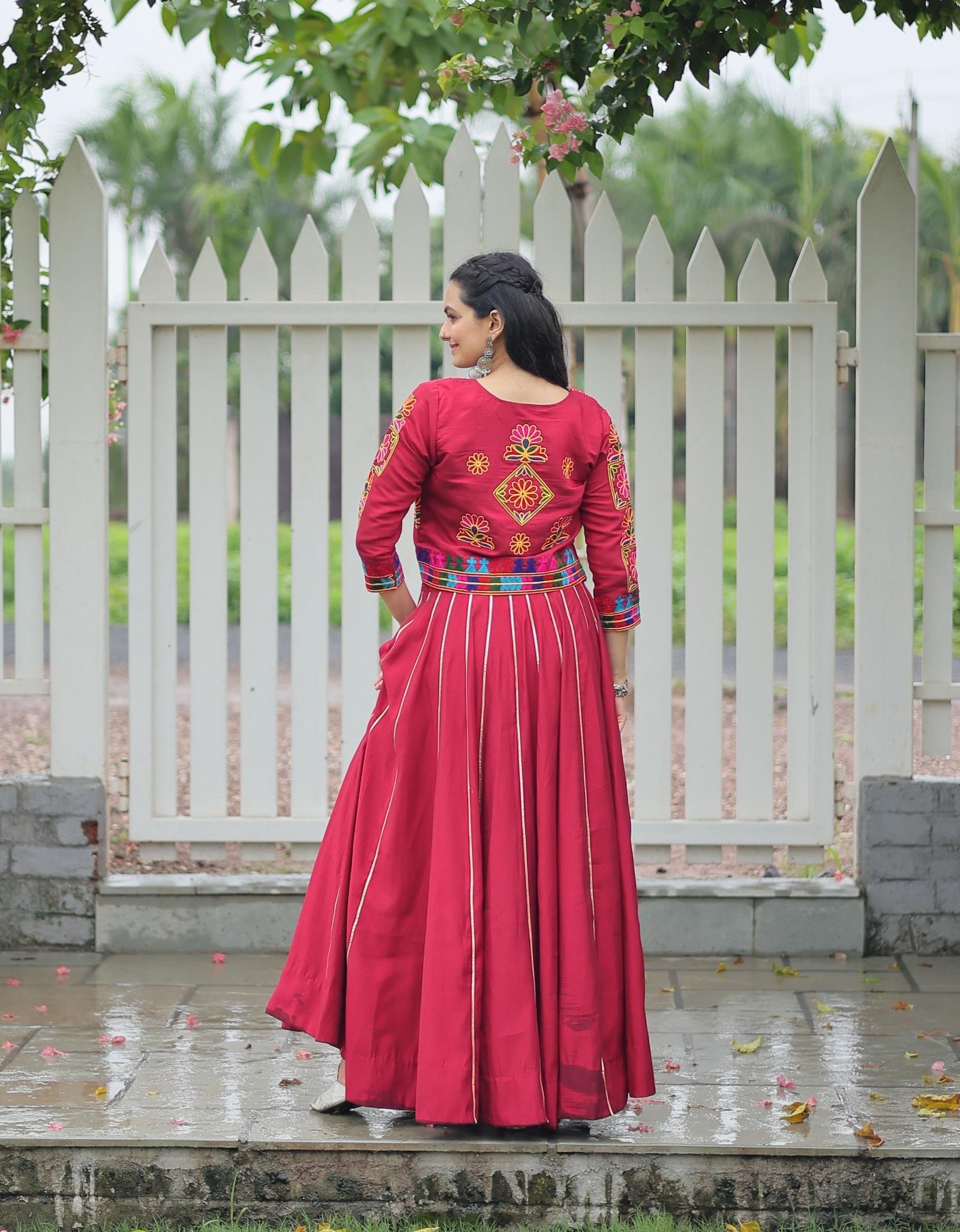 Traditional Navratri Gamthi Embroidery Women Lehenga Choli mahezon