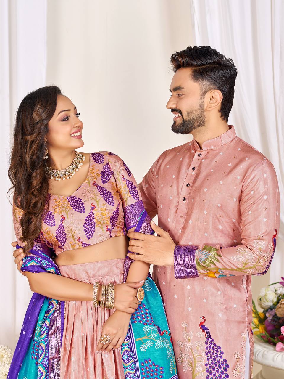 Traditional Couple Wear Same Matching Men Kurta Pajama Women Lehenga Choli Dupatta Outfits mahezon