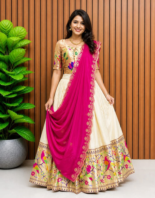 Load image into Gallery viewer, Premium Traditional Mother Daughter Matching Paithani Silk Lehenga Choli Set - Cream &amp; Pink Combo
