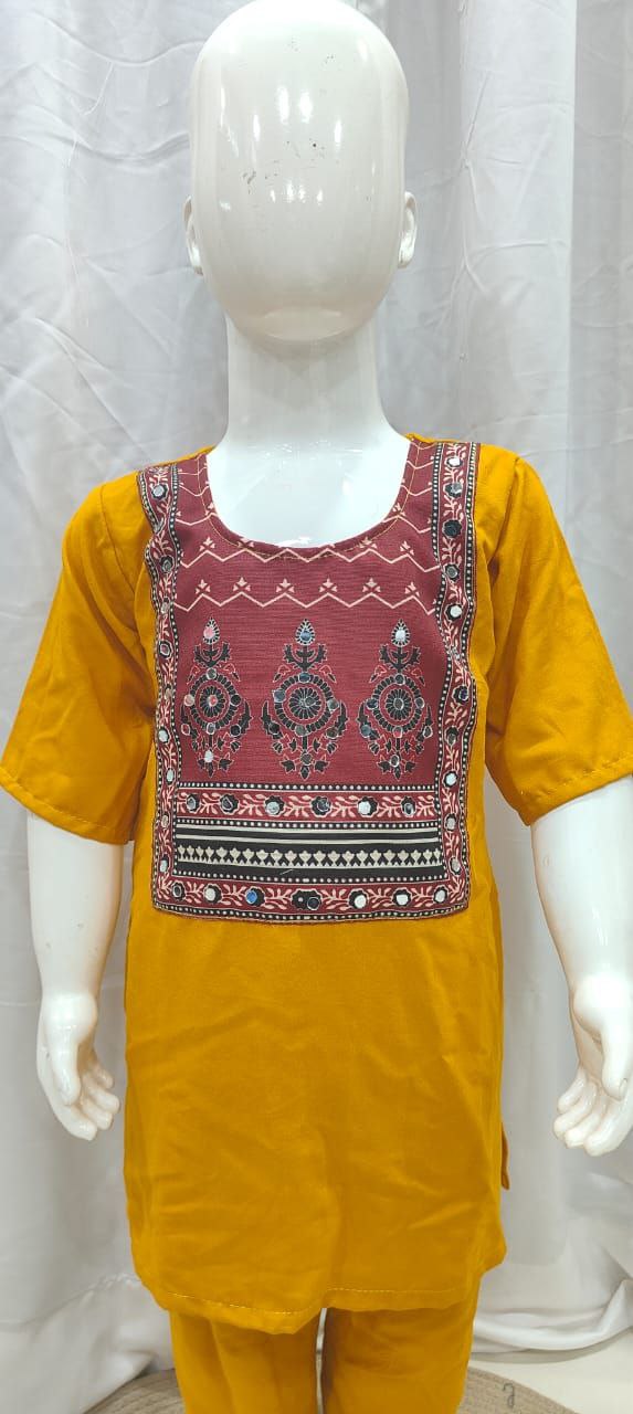 Festive Mother Daughter Twinning Kurta Pant mahezon