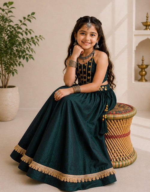 Load image into Gallery viewer, Girls Blue Embroidered Navratri Special Lehenga Choli Set
