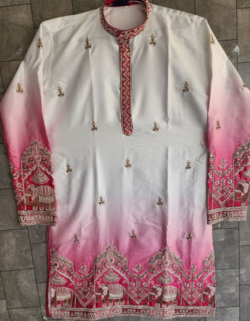 Load image into Gallery viewer, Festive Pink Embroidered Men's Kurta Pajama Set

