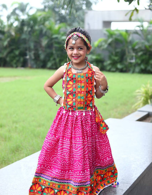 Load image into Gallery viewer, Indian Navratri Garba Kids Girls Black Lehenga Blouse mahezon
