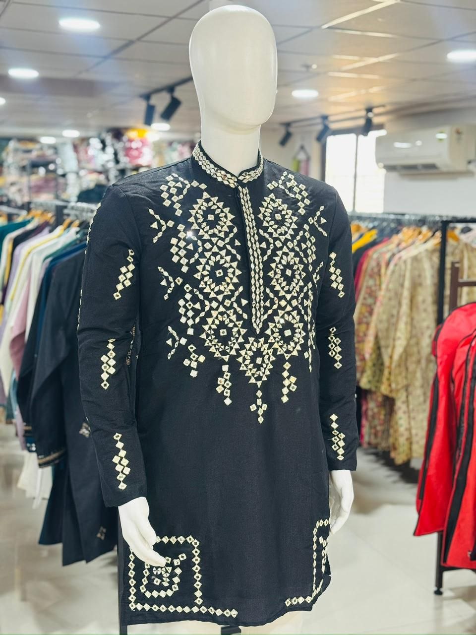 Indian Traditional Silk Embroidery Men’s Short Kurta Pajama Set mahezon