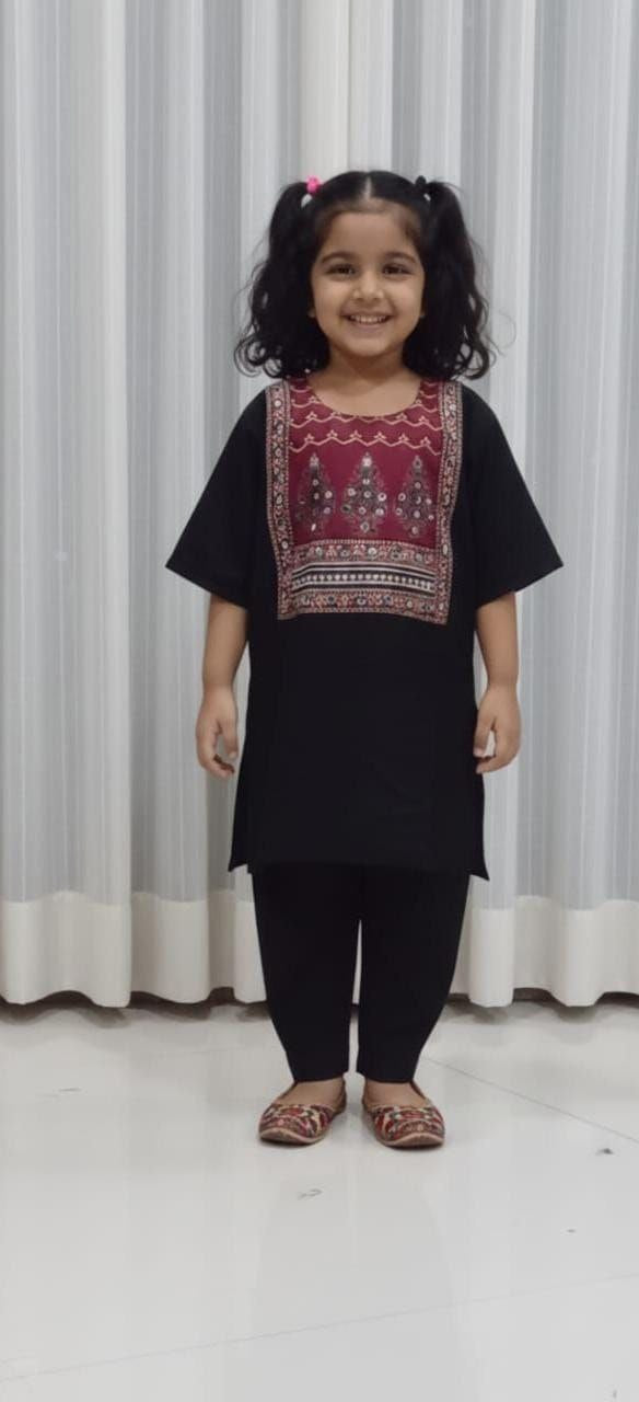Festive Mother Daughter Twinning Kurta Pant mahezon