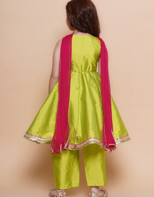 Load image into Gallery viewer, Kids Girl Fancy Kurta Pant Dupatta Set Party Wear mahezon
