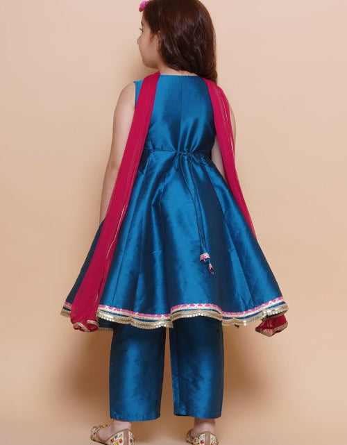 Load image into Gallery viewer, Kids Girl Fancy Kurta Pant Dupatta Set Party Wear mahezon
