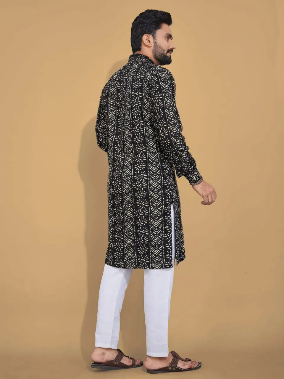 Men's Ethnic Cotton Black Kurta Pajama Set mahezon