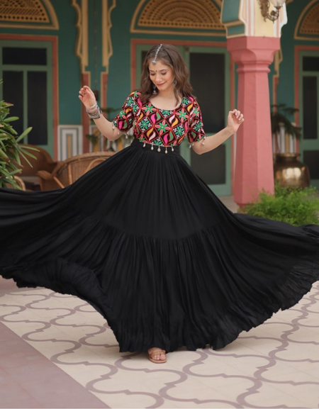 Navratri Black Women’s Gown mahezon