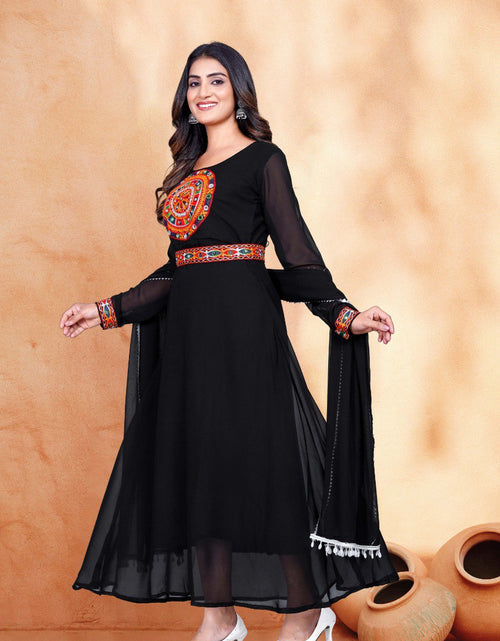 Load image into Gallery viewer, Navratri Garba Black Women Kurta Dupatta mahezon
