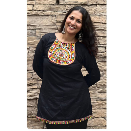 Navratri Festive Garba Women’s Short Top mahezon