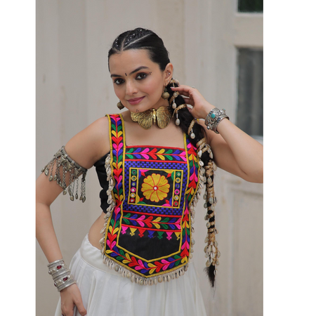 Navratri Garba Embroidery Ladies Blouse mahezon