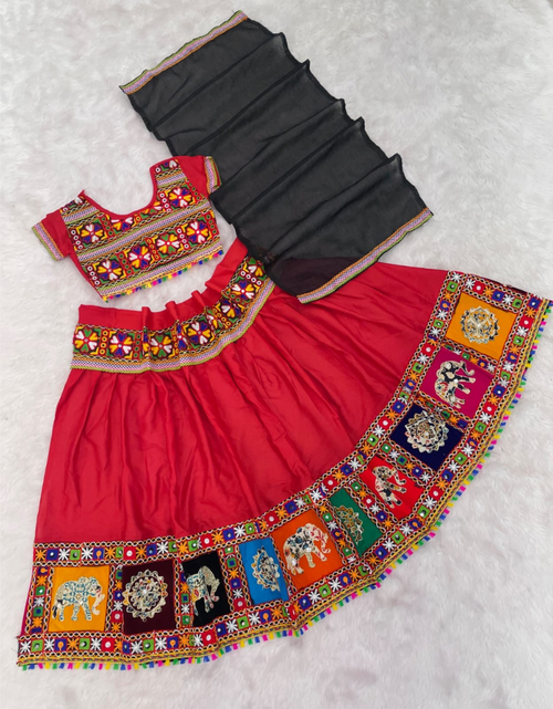 Load image into Gallery viewer, Navratri Garba Kids Girls Chaniya Choli Dupatta mahezon
