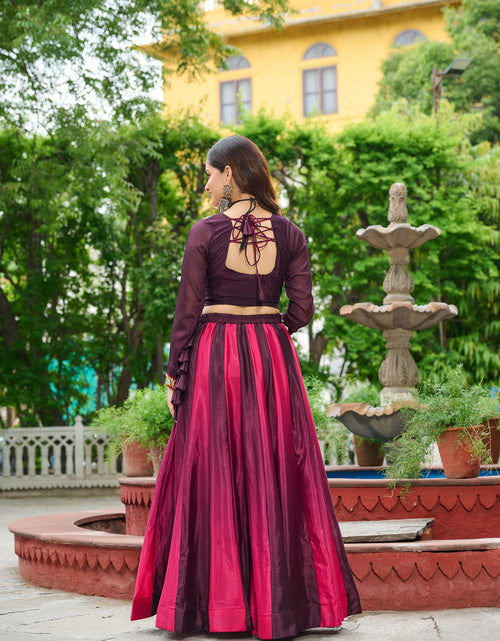 Load image into Gallery viewer, Navratri Garba Stylish Lehenga Choli mahezon
