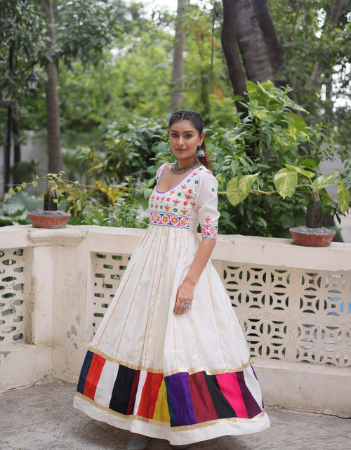 Load image into Gallery viewer, Navratri Garba Traditional Embroidery Women Gown mahezon
