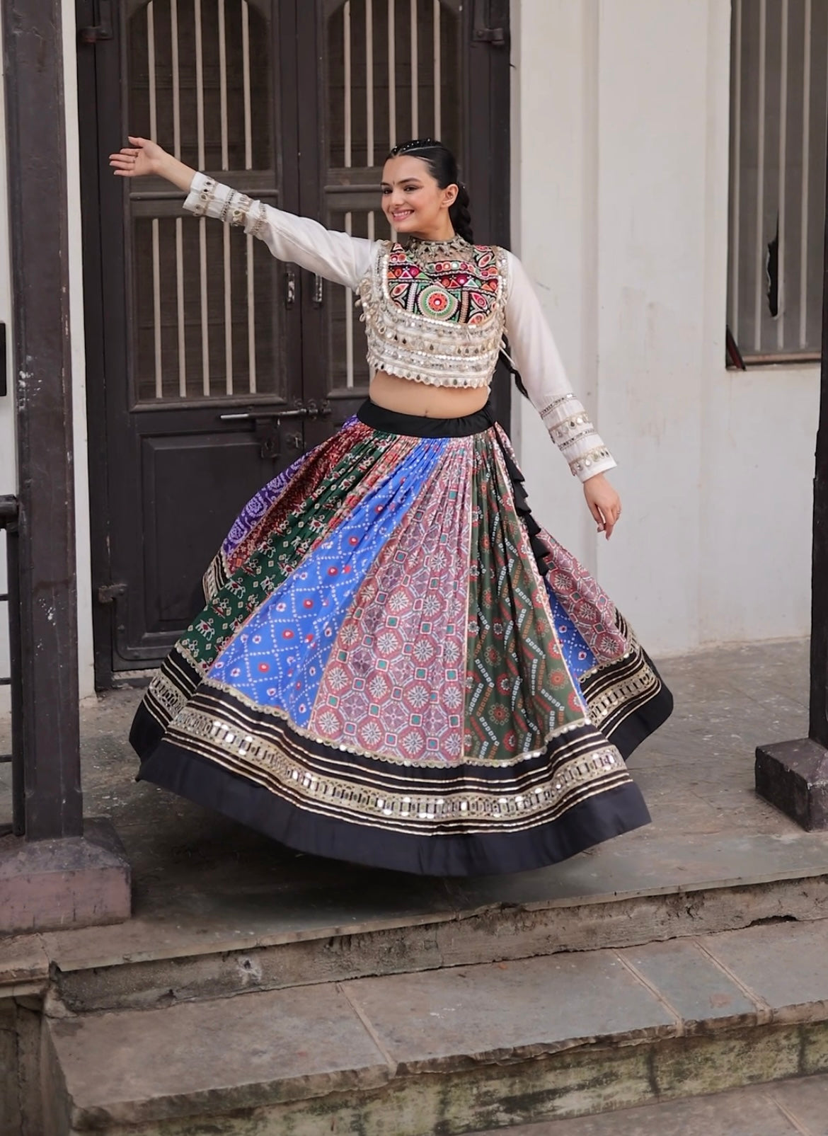 Navratri Designer Lehenga Choli mahezon