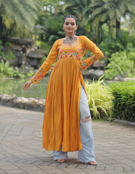 Navratri Garba Stylish Women Girls Kurti mahezon