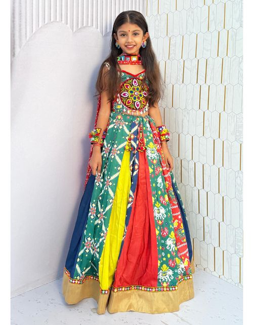 Load image into Gallery viewer, Navratri Traditional Kids Girls Lehenga Choli mahezon
