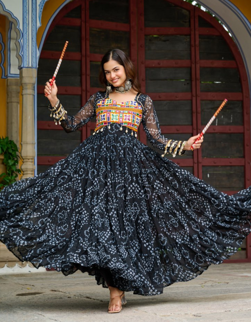 Load image into Gallery viewer, Navratri Traditional Women Bandhani Print Gown mahezon
