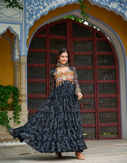Load image into Gallery viewer, Navratri Traditional Women Bandhani Print Gown mahezon
