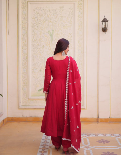 Load image into Gallery viewer, Premium Ready Made Designer Women Gown Pant with Dupatta Suit mahezon
