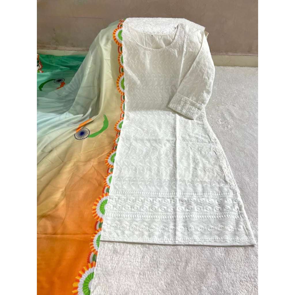 Republic Day Indian Women White Kurta with Tiranga Dupatta