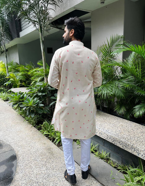 Load image into Gallery viewer, Men’s Ganesh Chaturthi Special Kurta Pajama Set mahezon
