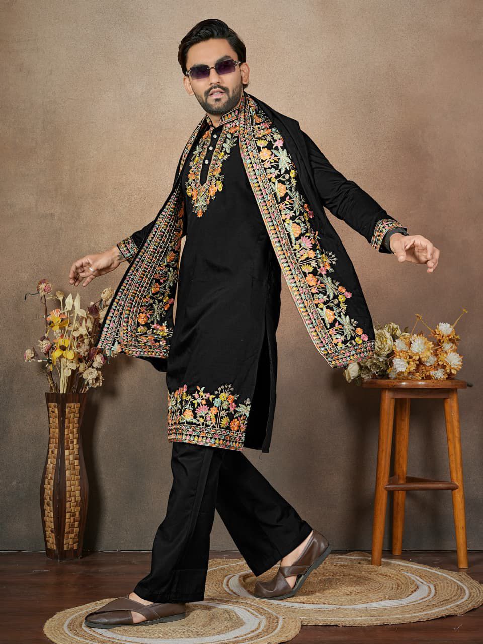 Traditional Wedding Men Kurta Pyjama Dupatta mahezon