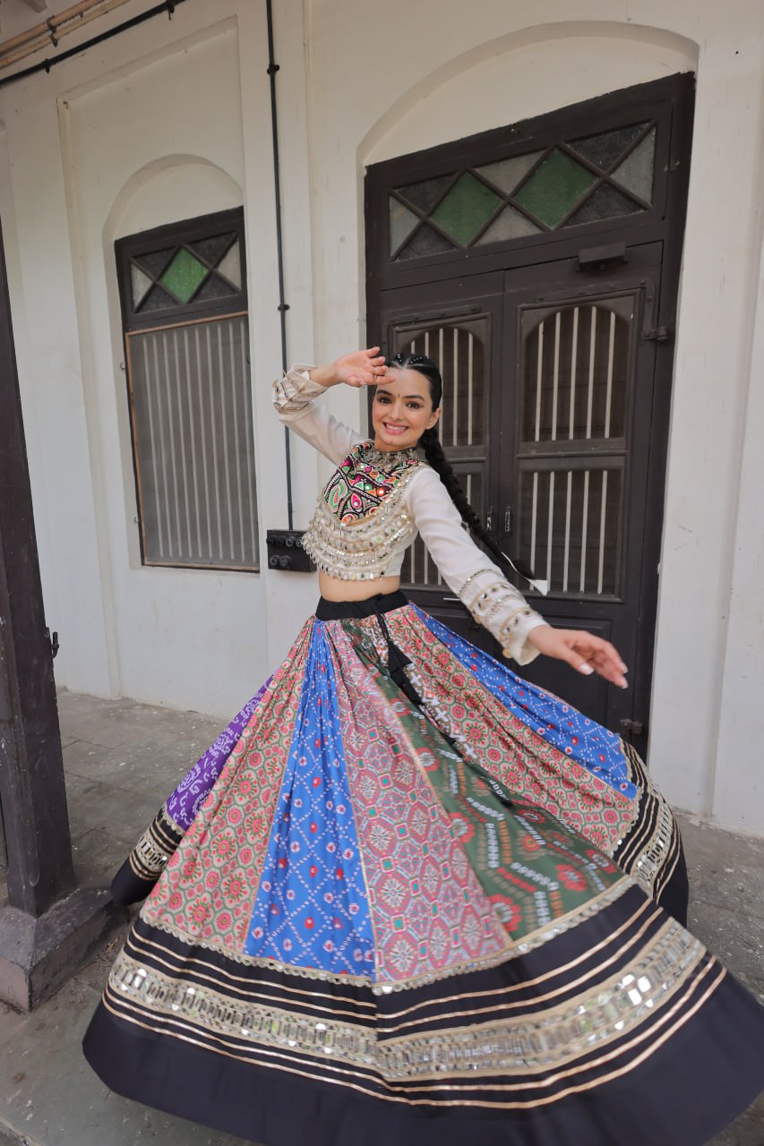 Navratri Designer Lehenga Choli mahezon