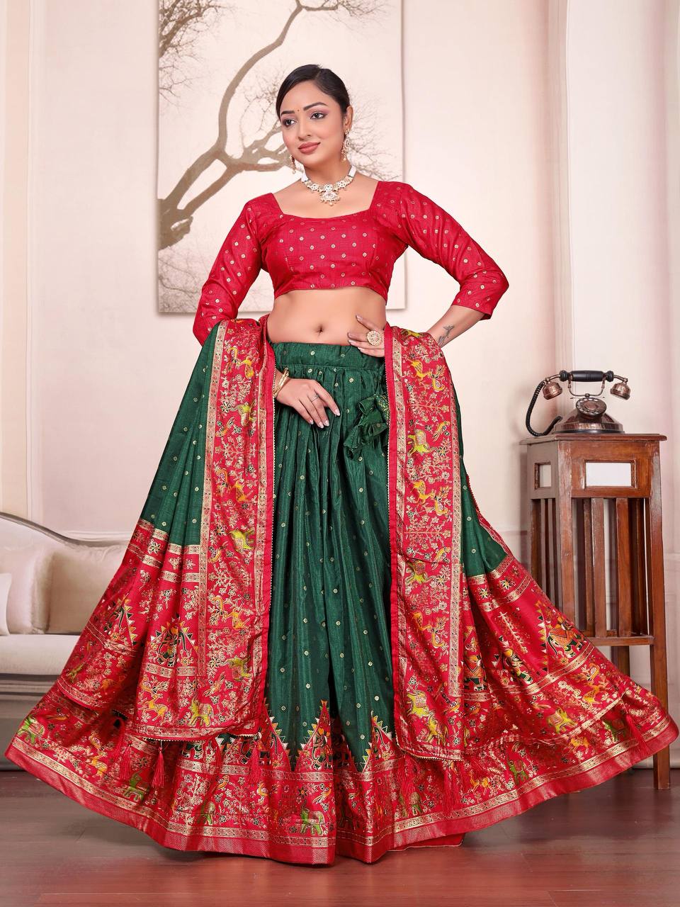 Traditional Indian Couple Wear Same Matching Men Kurta Pajama Women Lehenga Choli Dupatta mahezon