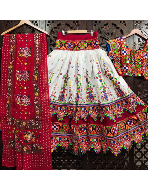 Load image into Gallery viewer, Traditional Navratri Embroidery Women Lehenga Choli mahezon

