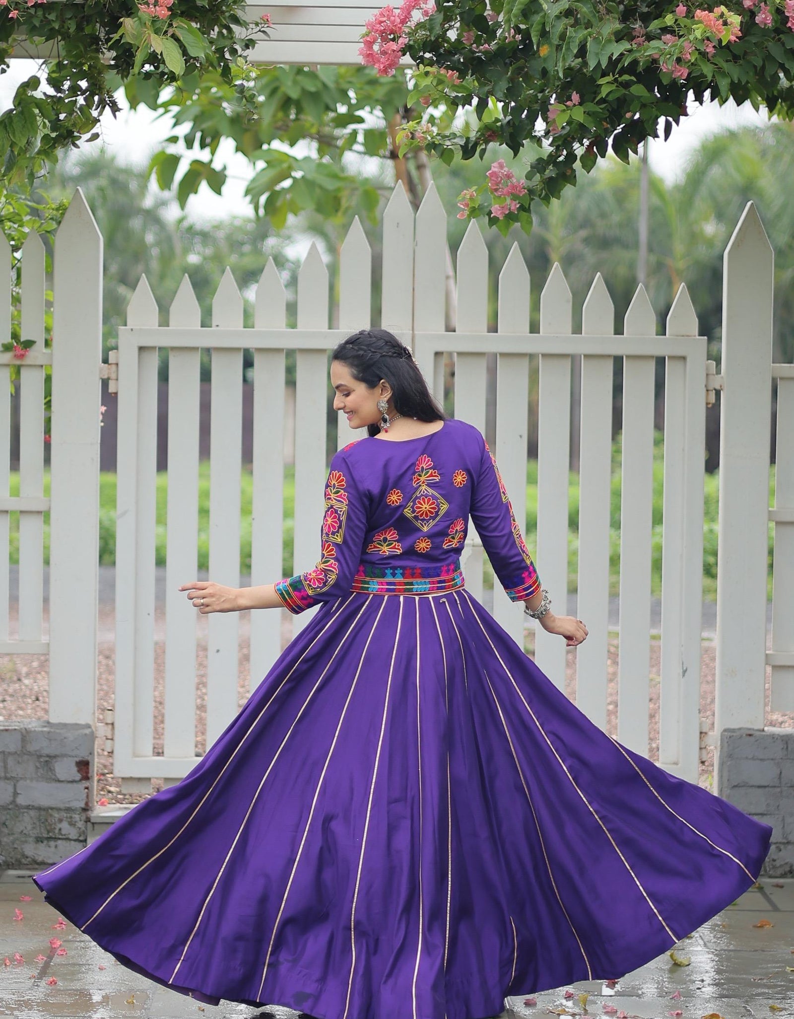 Traditional Navratri Gamthi Embroidery Women Lehenga Choli mahezon