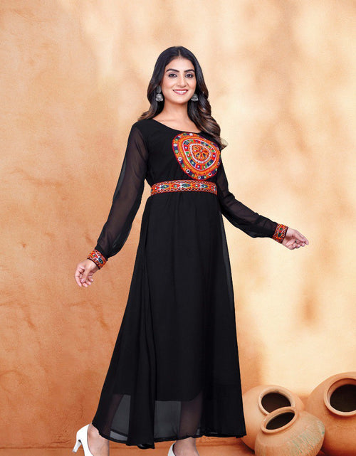 Load image into Gallery viewer, Navratri Garba Black Women Kurta Dupatta mahezon

