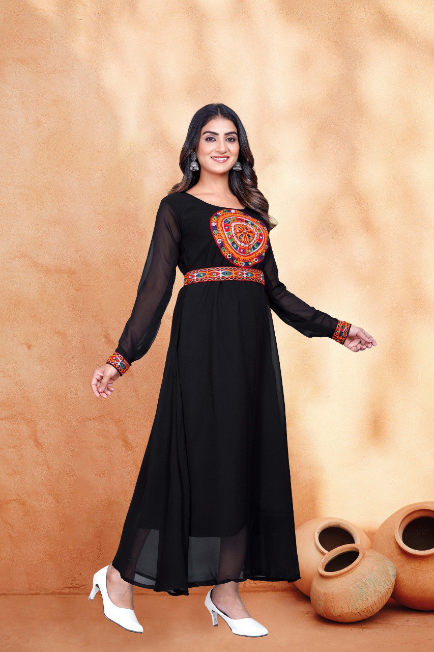 Navratri Garba Black Women Kurta Dupatta mahezon