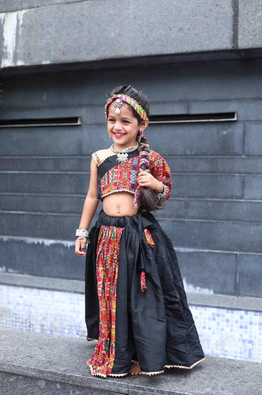 Navratri Garba Kids Girls Black Lehenga Blouse mahezon