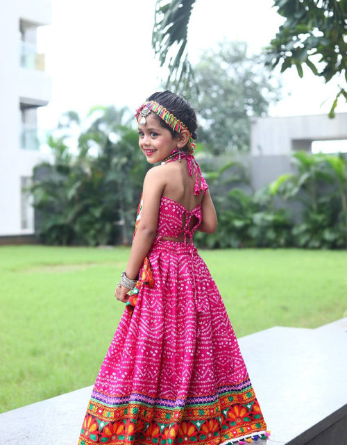 Load image into Gallery viewer, Indian Navratri Garba Kids Girls Black Lehenga Blouse mahezon
