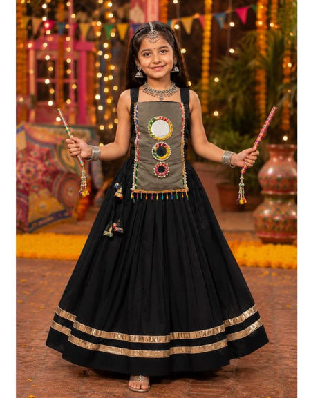 Girls Black Embroidered Navratri Special Lehenga Choli Set