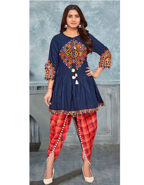 Load image into Gallery viewer, Navratri Traditional Garba Women Kedia Pant mahezon

